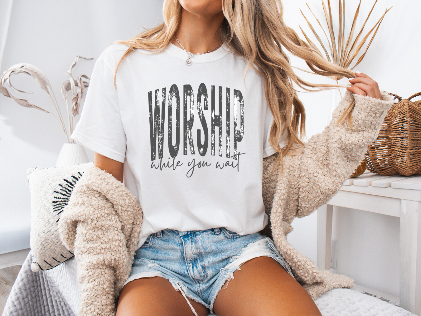 Worship While You Wait